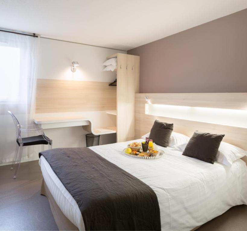 Hotel Restaurant L'Eskemm St Brieuc-Tregueux エクステリア 写真