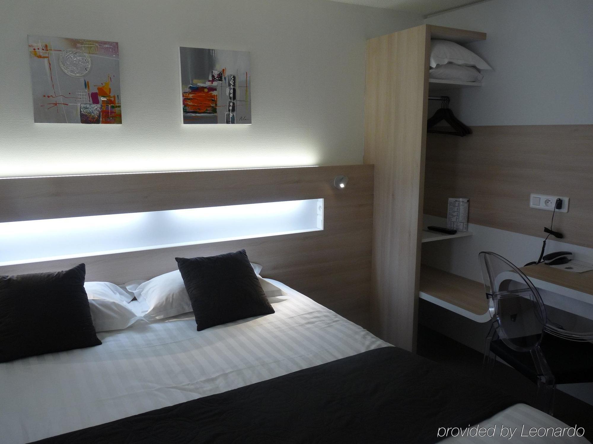 Hotel Restaurant L'Eskemm St Brieuc-Tregueux エクステリア 写真